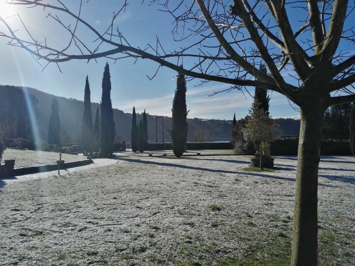 נמי Agriturismo Le Grotte מראה חיצוני תמונה