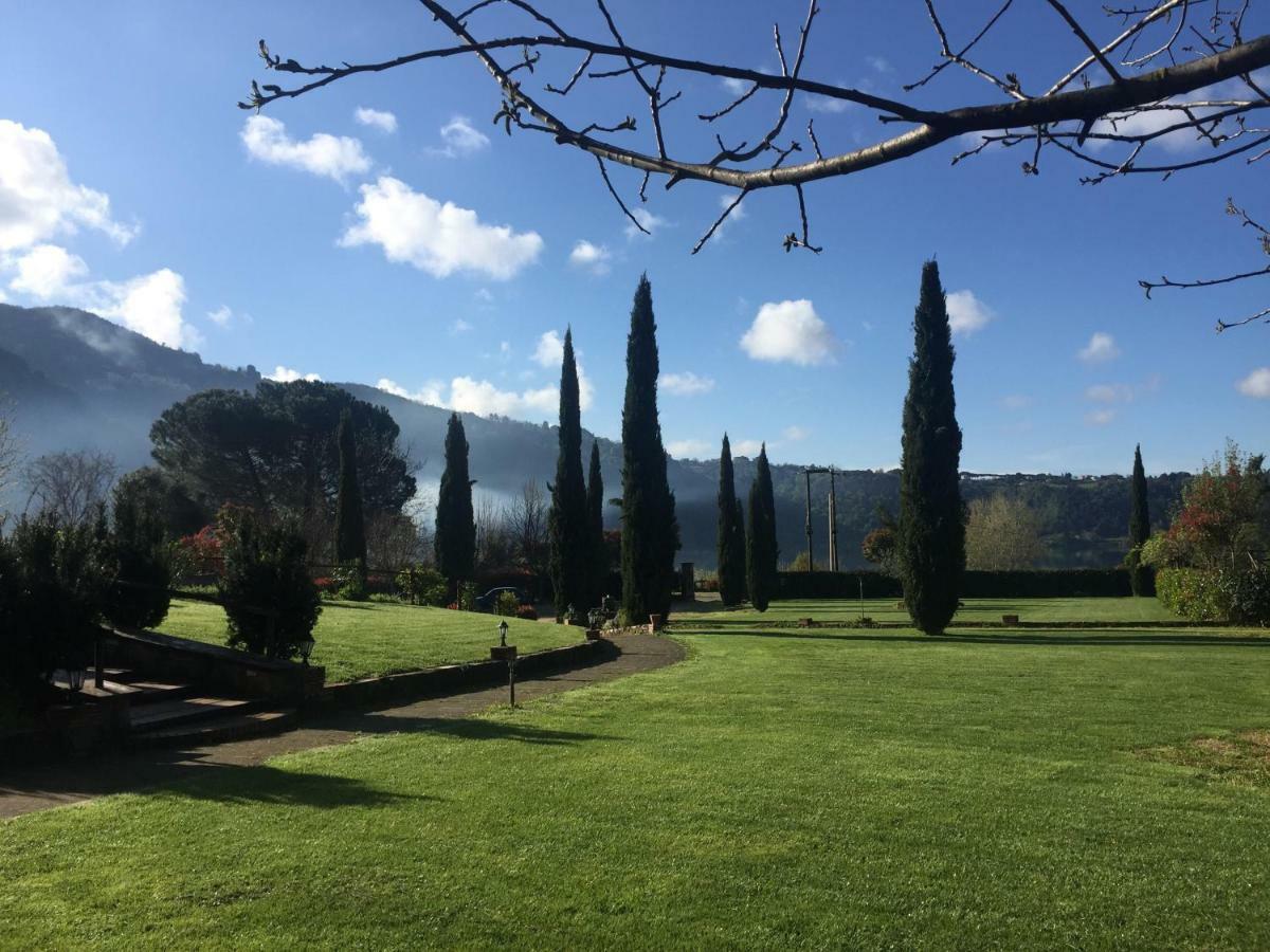 נמי Agriturismo Le Grotte מראה חיצוני תמונה