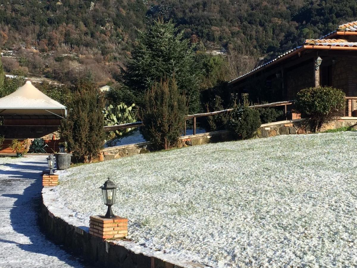נמי Agriturismo Le Grotte מראה חיצוני תמונה