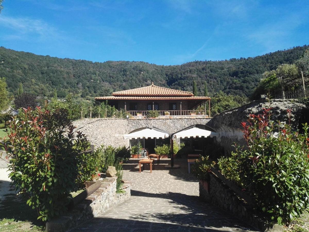 נמי Agriturismo Le Grotte מראה חיצוני תמונה